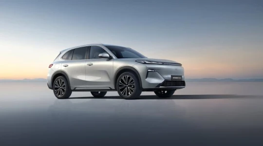 Geely otwiera nowy rozdział. Chińska motoryzacja przyspiesza, a dwa modele mają stać się wizytówką marki w Polsce